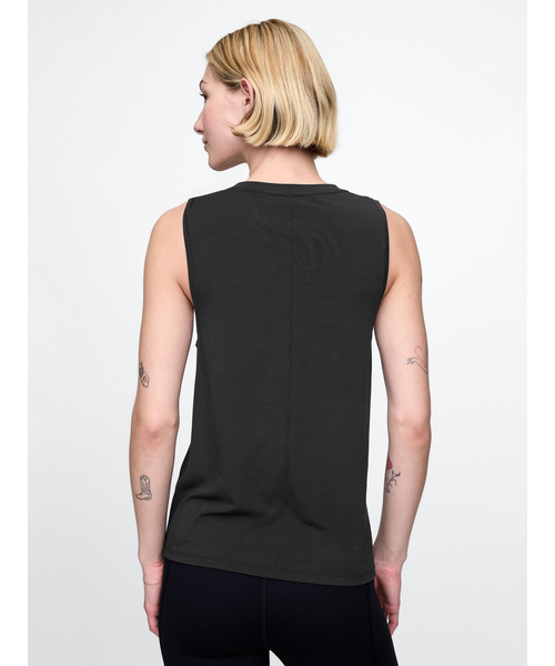 GAP(ギャップ)の「GapFit ブリーズ タンクトップ(タンクトップ・レディース・グレー/ブルー/ブラック/ホワイト/ネイビー・L/XXS/S/M/XS)」の7枚目の写真