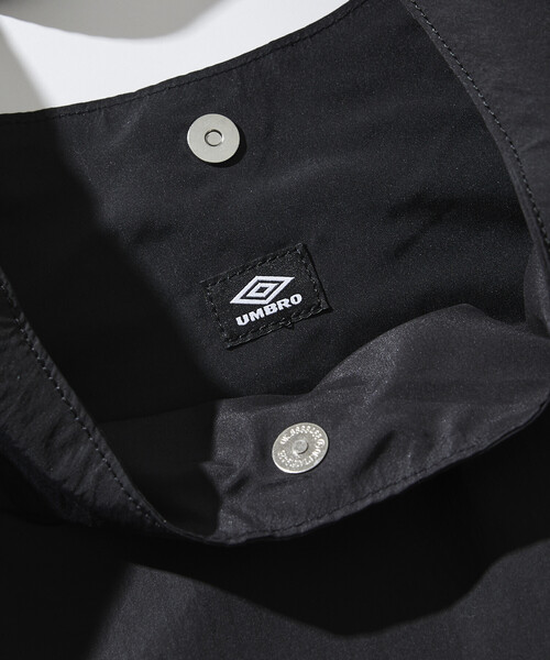 UMBRO/アンブロ 別注 Nylon New Round Shoulder Bag/ナイロン ニュー ラウンドショルダーバッグ（ショルダーバッグ）｜UMBRO（アンブロ）