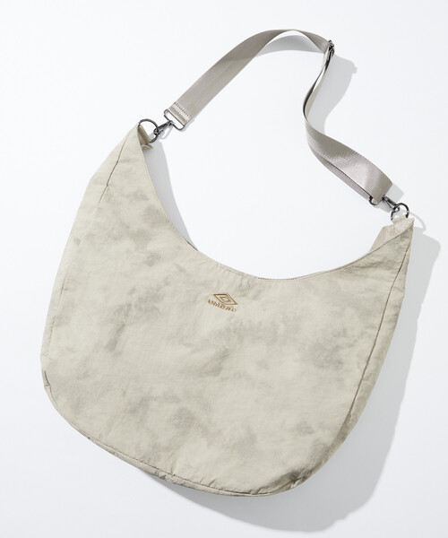 UMBRO/アンブロ 別注 Nylon New Round Shoulder Bag/ナイロン ニュー ラウンドショルダーバッグ（ショルダーバッグ）｜UMBRO（アンブロ）