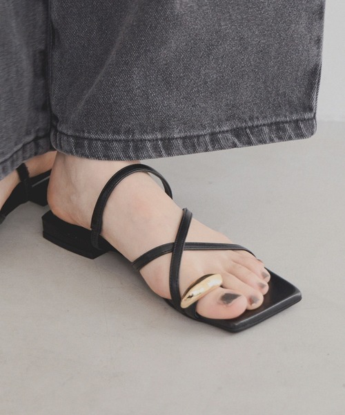 HIMIKO(ヒミコ)の「【Made in Japan】【HIMIKO】サムリングサンダル/651215(サンダル・レディース・ダークブラウン/ブラック/シルバー・22.0cm/22.5cm/23.0cm/23.5cm/24.0cm/24.5cm/25.0cm)」の8枚目の写真