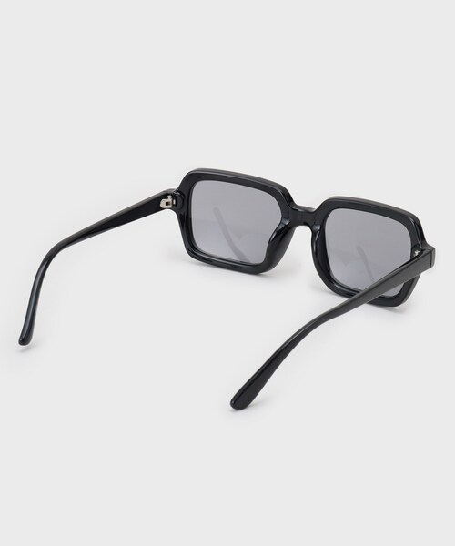 tk.TAKEO KIKUCHI（ティーケータケオキクチ）の「◆アソートサングラス（サングラス・メンズ・ブルー/グリーン系1/ブラック系2/ライトグリーン系/ブラック系4/ブラック/ブルー系その他5/ダークブラウン系1/ブラック系1/ブラック系6・00）」の22枚目の写真