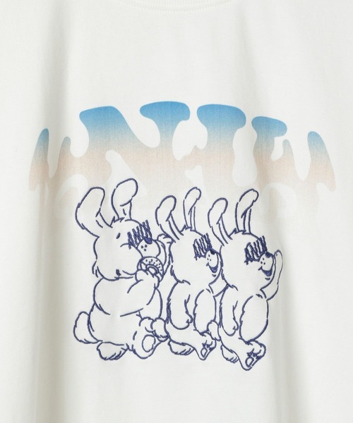 Anui（アニュイ）の「【UNISEX/3サイズ展開】ホローヤンキーラビットTシャツ（Tシャツ/カットソー・レディース・ライム/オフホワイト/ブラック・SMALL/MEDIUM/LARGE）」の7枚目の写真