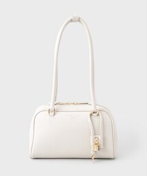 UNTITLED | ◆【CHRISTIAN VILLA】PEGGY（ペギー）チャーム付ボストンバッグ(ボストンバッグ)