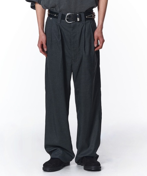Jieda(ジエダ)の「TWO TUCK SLACKS(スラックス・メンズ・ブラック/グレー・1/2)」の2枚目の写真