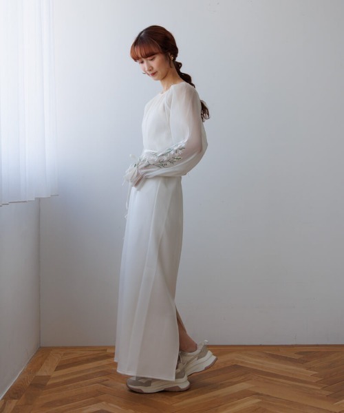 flower（フラワー）の「ラッキーブーケブラウス（シャツ/ブラウス・レディース・アイボリー/ネイビー・FREE）」の6枚目の写真