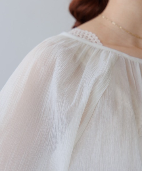 flower（フラワー）の「ラッキーブーケブラウス（シャツ/ブラウス・レディース・アイボリー/ネイビー・FREE）」の9枚目の写真