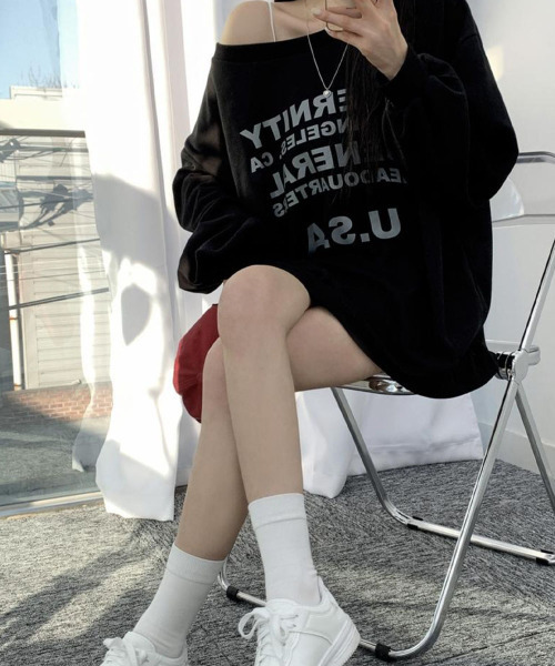 VIVID LADY(ビビッドレディー)の「オーバーサイズ Tシャツ ボートネック オフショルダー 2WAY(Tシャツ/カットソー・レディース・カーキ/ホワイト系その他/ブラック・FREE)」の18枚目の写真
