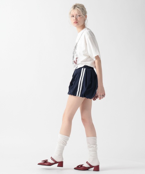 FOREVER 21（フォーエバー トゥエンティーワン）の「【2025SS】ラインバルーンショートパンツ（その他パンツ・レディース・アイボリー/ネイビー・FREE）」の13枚目の写真