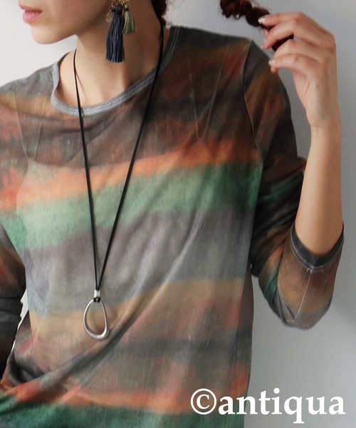 antiqua(アンティカ)の「ニュアンス柄シアートップス(Tシャツ/カットソー・レディース・マルチ/ブルー・ONESIZE)」の4枚目の写真