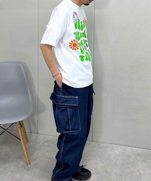 spiritoso(スピリトーゾ)の「【spiritoso】レトロヒッピービッグシルエットTシャツ(Tシャツ/カットソー・レディース・ネイビー/ブラック/ホワイト・MEDIUM/LARGE)」の21枚目の写真