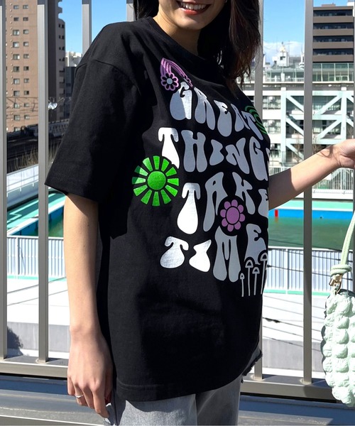 spiritoso(スピリトーゾ)の「【spiritoso】レトロヒッピービッグシルエットTシャツ(Tシャツ/カットソー・レディース・ネイビー/ブラック/ホワイト・MEDIUM/LARGE)」の9枚目の写真