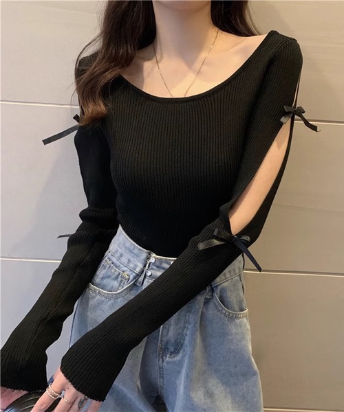 Lace Ladies(レースレディース)の「袖リボン オープンカット リブ ニット プルオーバー(Tシャツ/カットソー・レディース・ブラック/ホワイト・FREE)」の6枚目の写真