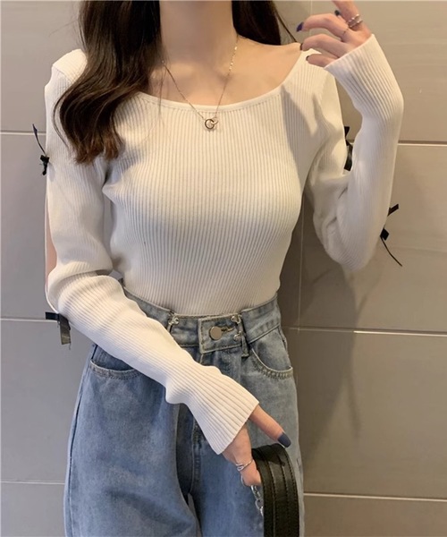 Lace Ladies(レースレディース)の「袖リボン オープンカット リブ ニット プルオーバー(Tシャツ/カットソー・レディース・ブラック/ホワイト・FREE)」の12枚目の写真