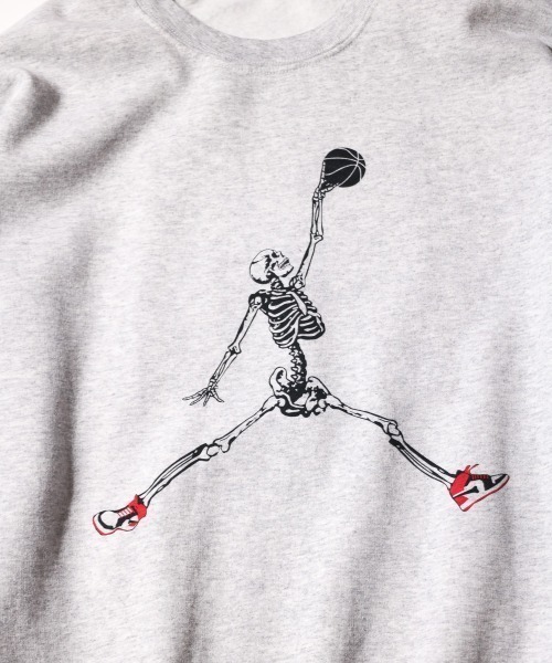 THRIFTY LOOK(スリフティールック)の「THRIFTY LOOK / スリフティールック JUMP SKULL CREW SWEAT(スウェット・メンズ・ホワイト/ブラック/アッシュグレー/レッド・SMALL/MEDIUM/LARGE/X-LARGE)」の20枚目の写真