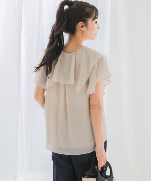 URBAN RESEARCH ROSSO WOMEN（アーバンリサーチ　ロッソ）の「イージーケアフリルブラウス（シャツ/ブラウス・レディース・レッド/オフホワイト/ブラック・FREE）」の6枚目の写真