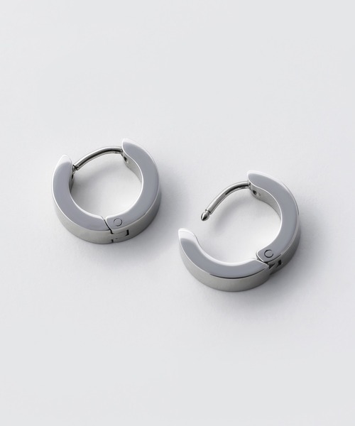 WYZ surgical stainless(ダブリューワイジィーサージカルステンレス)の「【 金属アレルギー対応 】シンプルフープピアス サージカルステンレス (両耳用) 直径13mm, 幅4mm(ピアス(両耳用)・メンズ・ゴールド/ブラック/シルバー・FREE)」の16枚目の写真