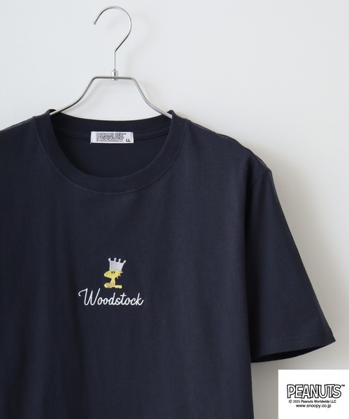 PEANUTS(ピーナッツ)の「PEAUTS ウッドストック柄 主線無し刺繍 天竺半袖Tシャツ(Tシャツ/カットソー・メンズ・ネイビー/ライトカーキ/ホワイト・LL/M/L)」の3枚目の写真