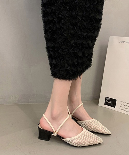 Lace Ladies(レースレディース)の「ツイード柄 シースルー ポインテッドトゥ ストラップ ミュール サンダル(サンダル・レディース・アイボリー/ブラック・23cm/23.5cm/24cm/24.5cm/25cm/22.5cm)」の6枚目の写真