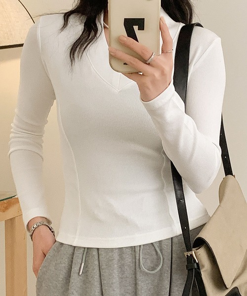 aimoha（アイモハ）の「Vネックリブニット（Tシャツ/カットソー・レディース・グレー/ホワイト/ブラック・MEDIUM/LARGE/X-LARGE/XX-LARGE）」の2枚目の写真