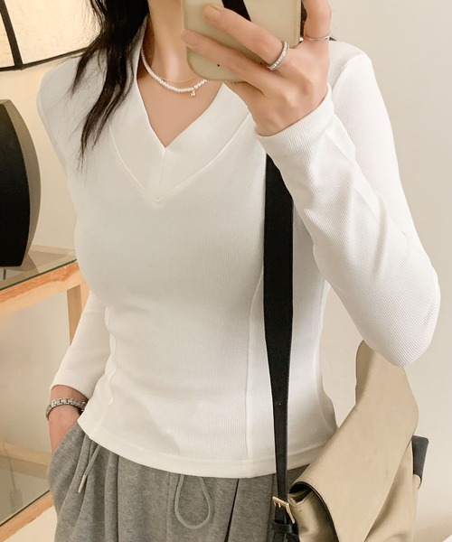 aimoha（アイモハ）の「Vネックリブニット（Tシャツ/カットソー・レディース・グレー/ホワイト/ブラック・MEDIUM/LARGE/X-LARGE/XX-LARGE）」の8枚目の写真