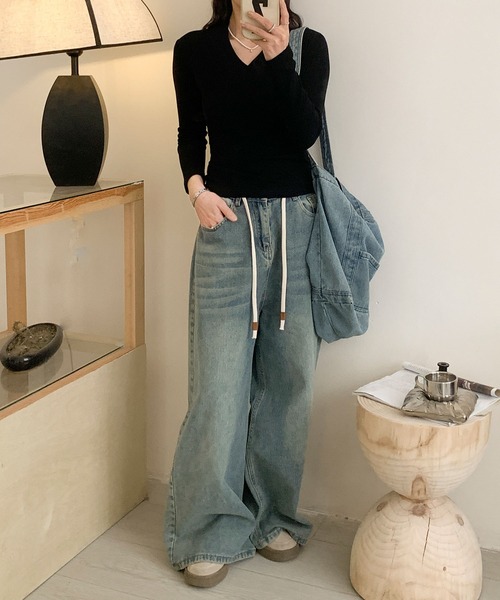 aimoha（アイモハ）の「Vネックリブニット（Tシャツ/カットソー・レディース・グレー/ホワイト/ブラック・MEDIUM/LARGE/X-LARGE/XX-LARGE）」の12枚目の写真