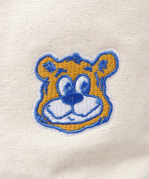 UCLA(ユーシーエルエー)の「UCLA キャンバスショルダーバッグ A4収納対応 ジョー 刺繍(ショルダーバッグ・メンズ・ブラック/オフホワイト・FREE)」の7枚目の写真