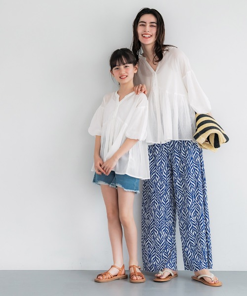 coca（coca）（コカ）の「キッズ 親子お揃い袖ボリュームティアードブラウス（シャツ/ブラウス・キッズ・ホワイト/ドット・150/140/130/120）」の4枚目の写真