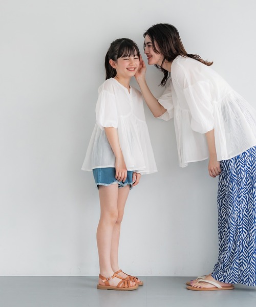 coca（coca）（コカ）の「キッズ 親子お揃い袖ボリュームティアードブラウス（シャツ/ブラウス・キッズ・ホワイト/ドット・150/140/130/120）」の7枚目の写真