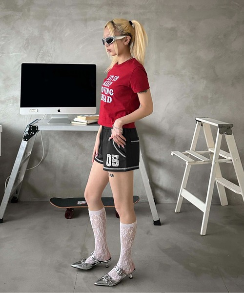 sedacle girl(セダクルガール)の「ラインストーン付きピチT(Tシャツ/カットソー・レディース・ピンク/レッド/オフホワイト/ブルー/ブラック/カモフラージュ/ドット/レオパード・SMALL/MEDIUM)」の21枚目の写真