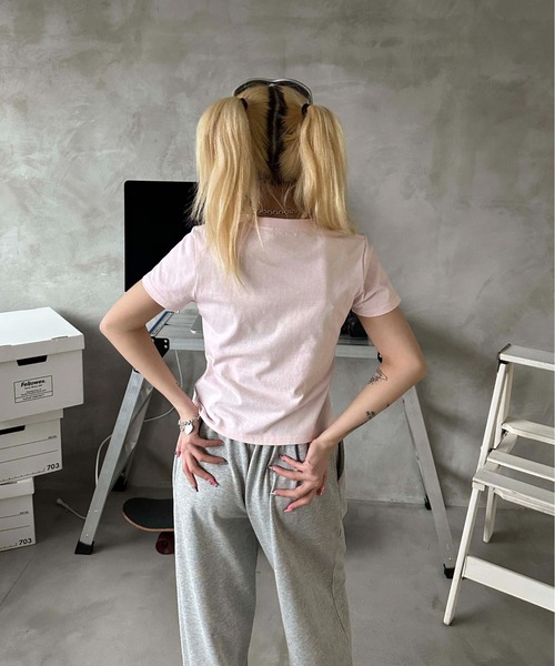 sedacle girl(セダクルガール)の「ラインストーン付きピチT(Tシャツ/カットソー・レディース・ピンク/レッド/オフホワイト/ブルー/ブラック/カモフラージュ/ドット/レオパード・SMALL/MEDIUM)」の10枚目の写真