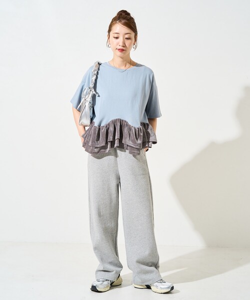 セール】限定展開 裾シアーフロッキーフリル切り替えトップス（T