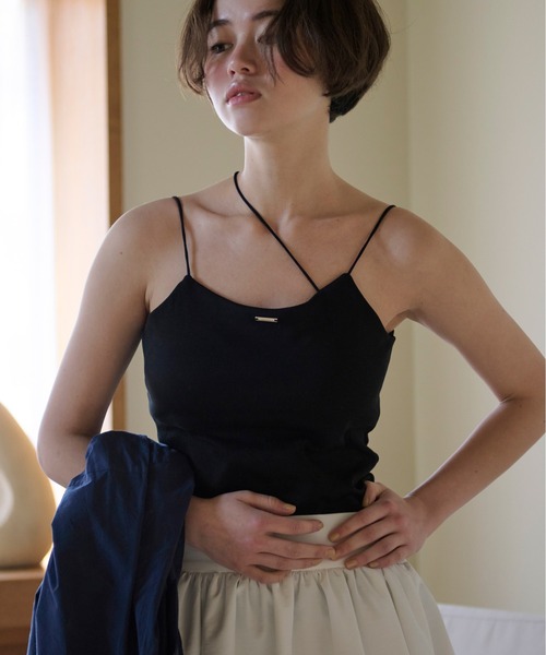loin nuit（ロワンニュイ）の「asymmetry design camisole / アシンメトリーデザインキャミソール（キャミソール・レディース・ブラック/アイボリー/ピンク・FREE）」の9枚目の写真