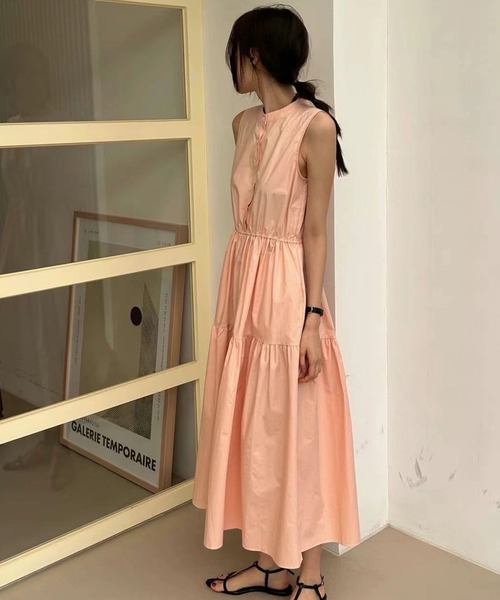 LAFFMO（ラフモ）の「バンドカラーノースリーブワンピース（ワンピース・レディース・オレンジ/ピンク/ブラック/ブルー・F）」の15枚目の写真