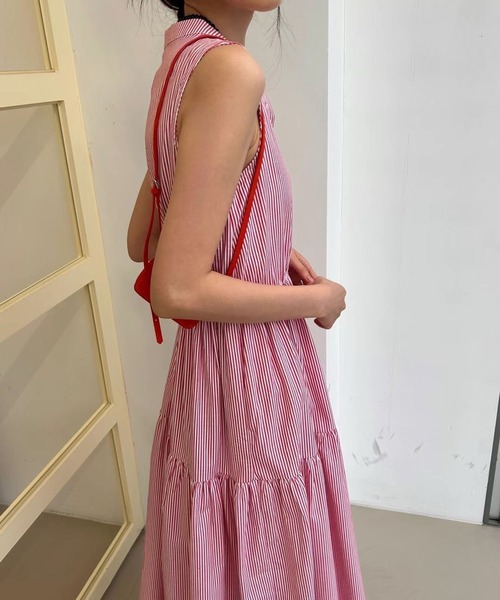 LAFFMO（ラフモ）の「バンドカラーノースリーブワンピース（ワンピース・レディース・オレンジ/ピンク/ブラック/ブルー・F）」の12枚目の写真