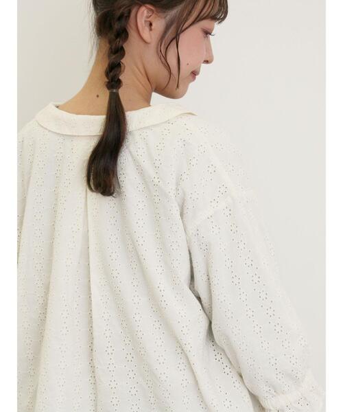 Samansa Mos2(サマンサ モスモス)の「オーバーレースちび襟ジャケット(ノーカラージャケット・レディース・グリーン/オフホワイト/チャコールグレー・F)」の2枚目の写真