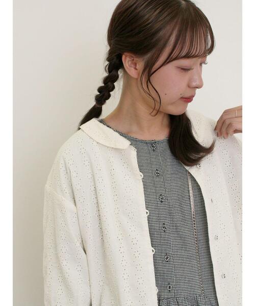 Samansa Mos2(サマンサ モスモス)の「オーバーレースちび襟ジャケット(ノーカラージャケット・レディース・グリーン/オフホワイト/チャコールグレー・F)」の4枚目の写真