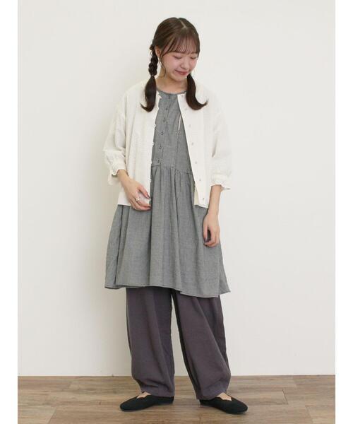 Samansa Mos2(サマンサ モスモス)の「オーバーレースちび襟ジャケット(ノーカラージャケット・レディース・グリーン/オフホワイト/チャコールグレー・F)」の9枚目の写真