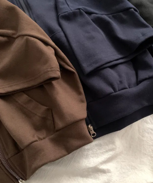 VIVID LADY（ビビッドレディー）の「夏 着回し力バツグン！ショート丈 ダブルジップパーカー 前面ポケット付き フルジップ パーカー 【半袖】 夏服（パーカー・レディース・Cream/ブラック/グレー/ネイビー/ライトグレー/ブラウン・FREE）」の13枚目の写真