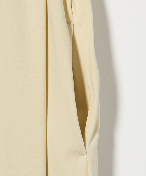 MARW UNITED ARROWS（マルゥ ユナイテッドアローズ）の「＜MARW UNITED ARROWS＞ノースリーブ ロング ワンピース ‐汗ジミ防止‐（ワンピース・レディース・クリーム/ネイビー/ブラック・38/36）」の6枚目の写真