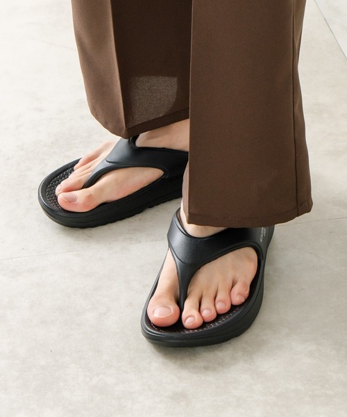 MEI（メイ）の「【MEI / メイ】軽量 リカバリー 高クッション EVA トングサンダル（サンダル・メンズ・グレー/ブラック/オリーブ・MEDIUM/LARGE/SMALL）」の13枚目の写真