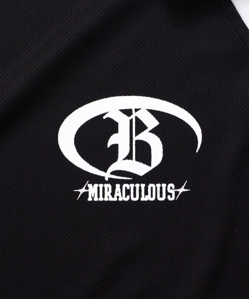 Revo.（レボ）の「オーバーサイズ サッカー ユニフォームデザイン ポロ襟 半袖Tシャツ ナンバリング ストライプ カモフラ ゲームシャツ（Tシャツ/カットソー・メンズ・ネイビー/ホワイト/レッド/レッド系その他/グリーン系カモフラージュ/グレー系カモフラージュ/ホワイト×ブルー/ブラック・M/L）」の13枚目の写真