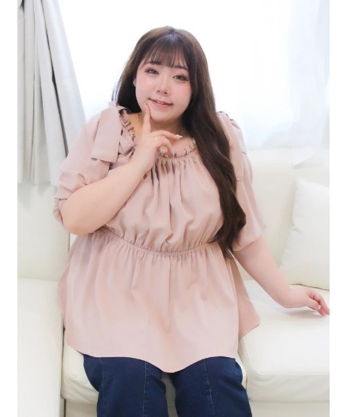 Re-J&SUPURE（リジェイアンドスプル）の「【大きいサイズ】【Kannaコラボ】肩リボンプルオーバー（Tシャツ/カットソー・レディース・ブラック/ピンク・XX-LARGE/XXX-LARGE/XXXX-LARGE）」の2枚目の写真