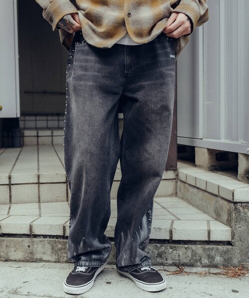 Subciety(サブサエティ)の「Studs denim pants(デニムパンツ・メンズ・インディゴブルー/ブラック・X-LARGE/LARGE/MEDIUM/SMALL)」の22枚目の写真