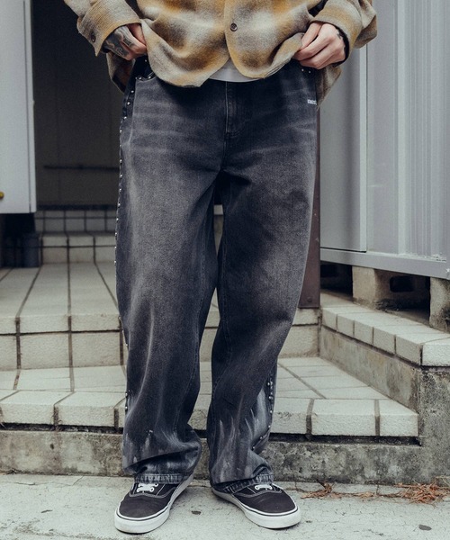 Subciety（サブサエティ）の「Studs denim pants（デニムパンツ・メンズ・インディゴブルー/ブラック・X-LARGE/LARGE/MEDIUM/SMALL）」の15枚目の写真