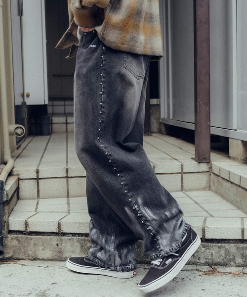 Subciety（サブサエティ）の「Studs denim pants（デニムパンツ・メンズ・インディゴブルー/ブラック・X-LARGE/LARGE/MEDIUM/SMALL）」の9枚目の写真