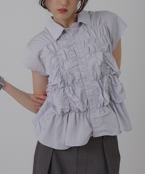 MUHET（ミュエータ）の「gather design blouse / ギャザーデザインブラウス（シャツ/ブラウス・レディース・オフホワイト/ブラック/ライトブルー・FREE）」の9枚目の写真