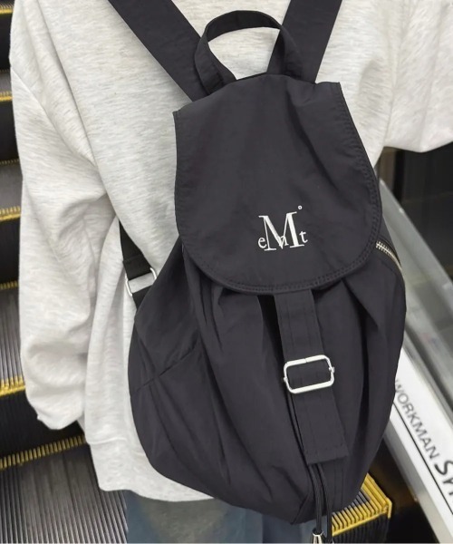 【新品未使用】MUCENT ムセント　リュック　ブラック　バックパック　黒 新品未使用】【匿名配送】 MUCENT ムセント リュック ブラック