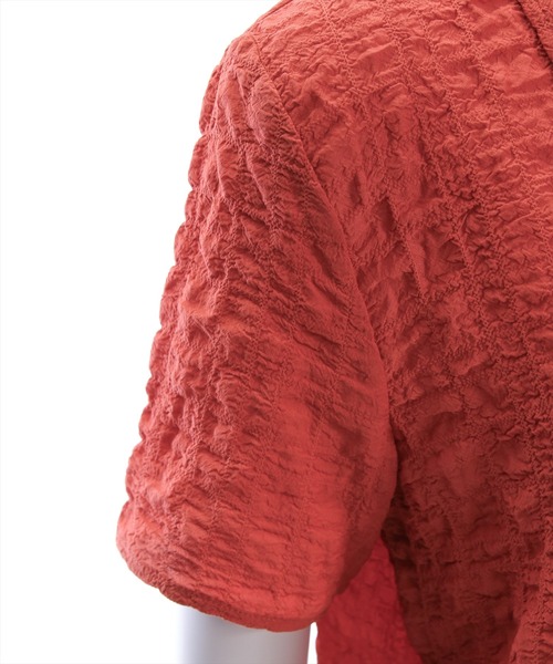 clear（クリア）の「ワッシャー半袖シャツブラウス[ショート丈 ミニ丈 二の腕カバー ポコポコ]（シャツ/ブラウス・レディース・ブラック/オフホワイト/テラコッタ・F）」の16枚目の写真