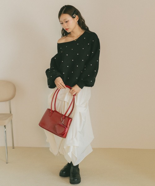 VANNIE U(ヴァニーユー)の「ハート刺繍ニットプルオーバー(ニット/セーター・レディース・ブラック/アイボリー・FREE)」の18枚目の写真