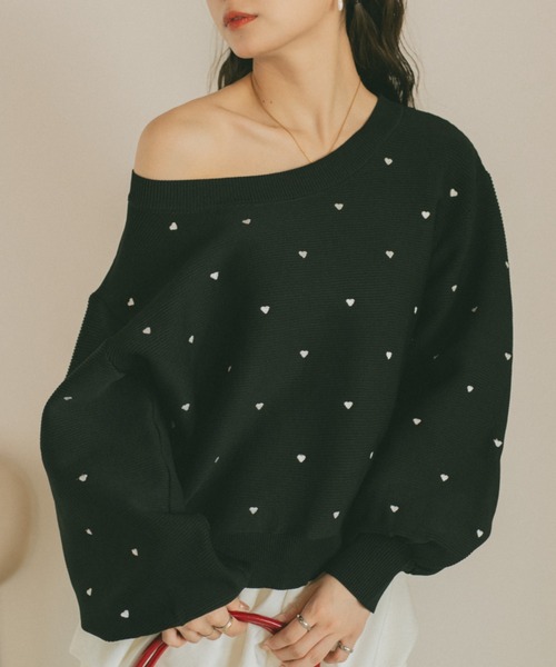 VANNIE U(ヴァニーユー)の「ハート刺繍ニットプルオーバー(ニット/セーター・レディース・ブラック/アイボリー・FREE)」の11枚目の写真